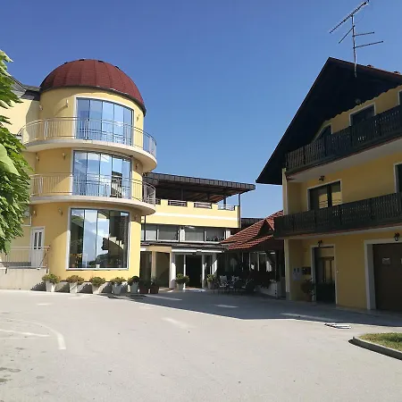 Gostilna In Prenocisce Kocjan Vendégház